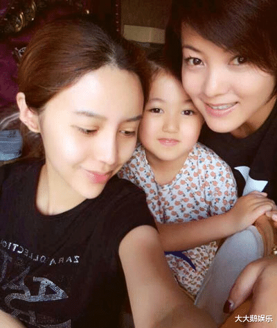 谢雨欣|可伶的雨欣：18岁生子，4登春晚，跟男友睡了4年却不知他真实姓名