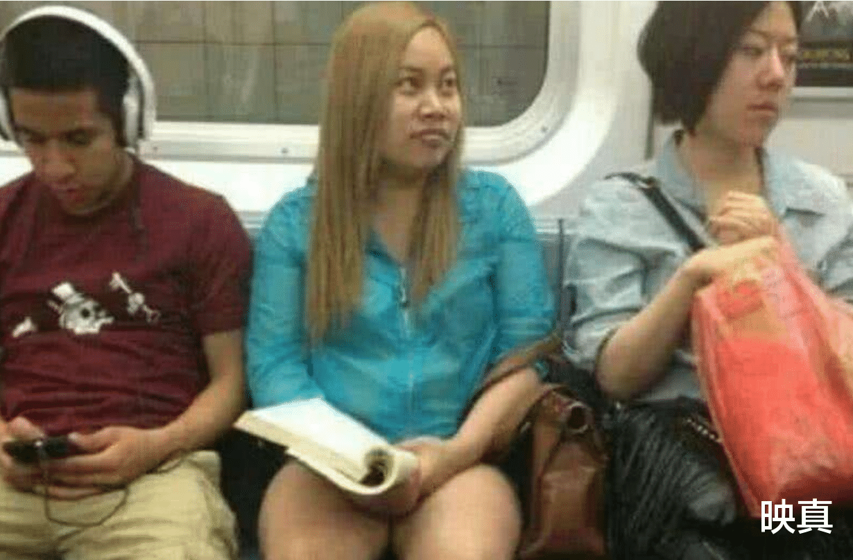 凤姐|在美国11年，曾放言“宁愿死也要留在美国”的凤姐，如今认清现实