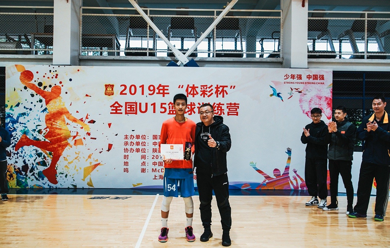 瓜迪奧拉|出現(xiàn)反轉(zhuǎn)？16歲天才后衛(wèi)回來遼寧參加比賽，他會(huì)選擇留下來嗎？