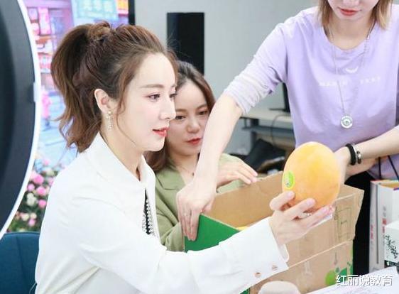 刘涛|“一手好牌打得稀碎”？薇娅被罚款13.41亿，吃了低学历的亏