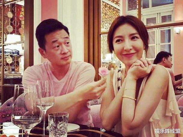 关晓彤|杨谨华的璀璨情史，因美貌被众多男人追求，嫁石油大亨得幸福婚姻