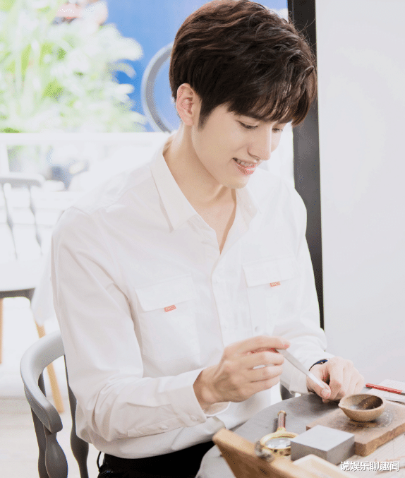 爱奇艺|爱奇艺又一部青春甜宠剧官宣定档，清一色高颜值，撩动你的少女心