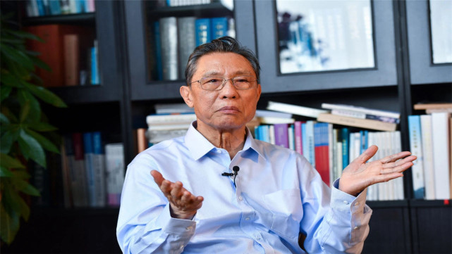 疫苗|钟南山：疫苗对毒株有效！中国将再提供20亿剂，美国沦为国际笑话
