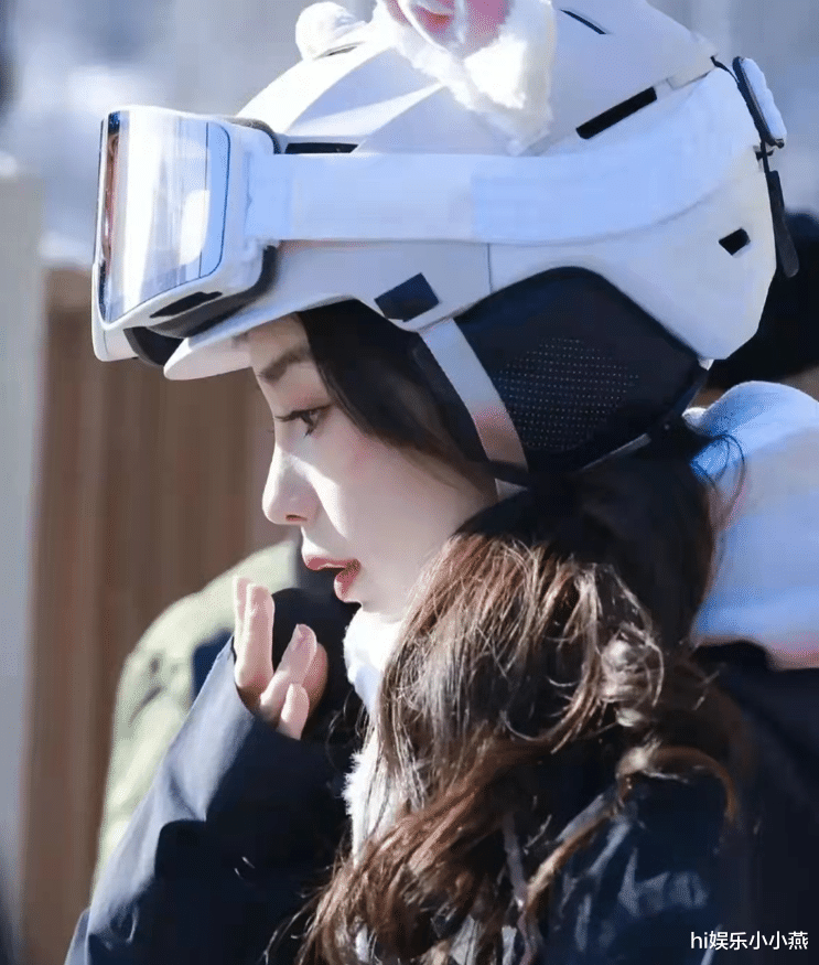 Angelababy|杨颖真实颜值曝光，确定是三十几岁的人吗? 网友们都不敢认了