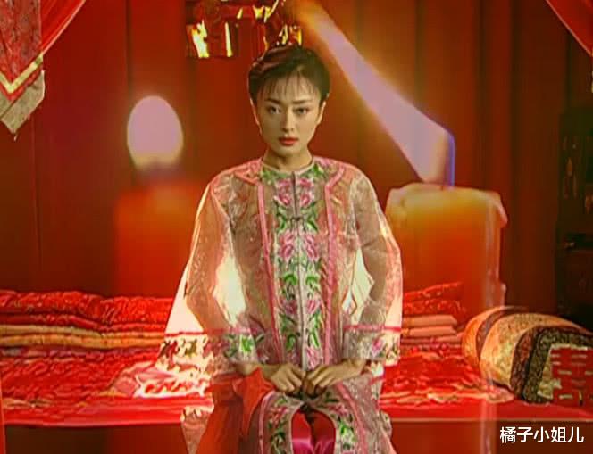 小燕子|小燕子知画谁是妻谁是妾？看她们的睡衣就明白了，差别真的太明显