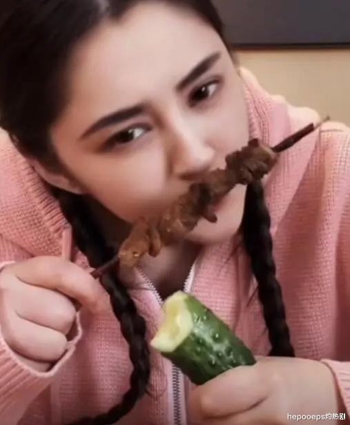 蒋欣|出道就做周杰伦女主角，现在减肥失败后自暴自弃，称自己以肥为美