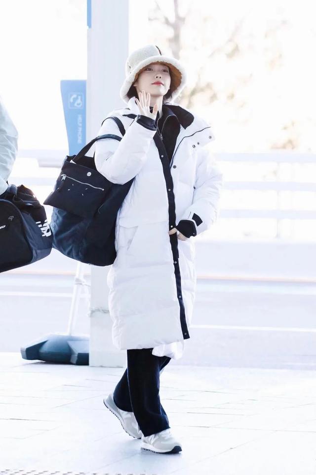 iu|韩星街拍 | 蛀牙警告!IU的街拍怕是比她的歌还要甜