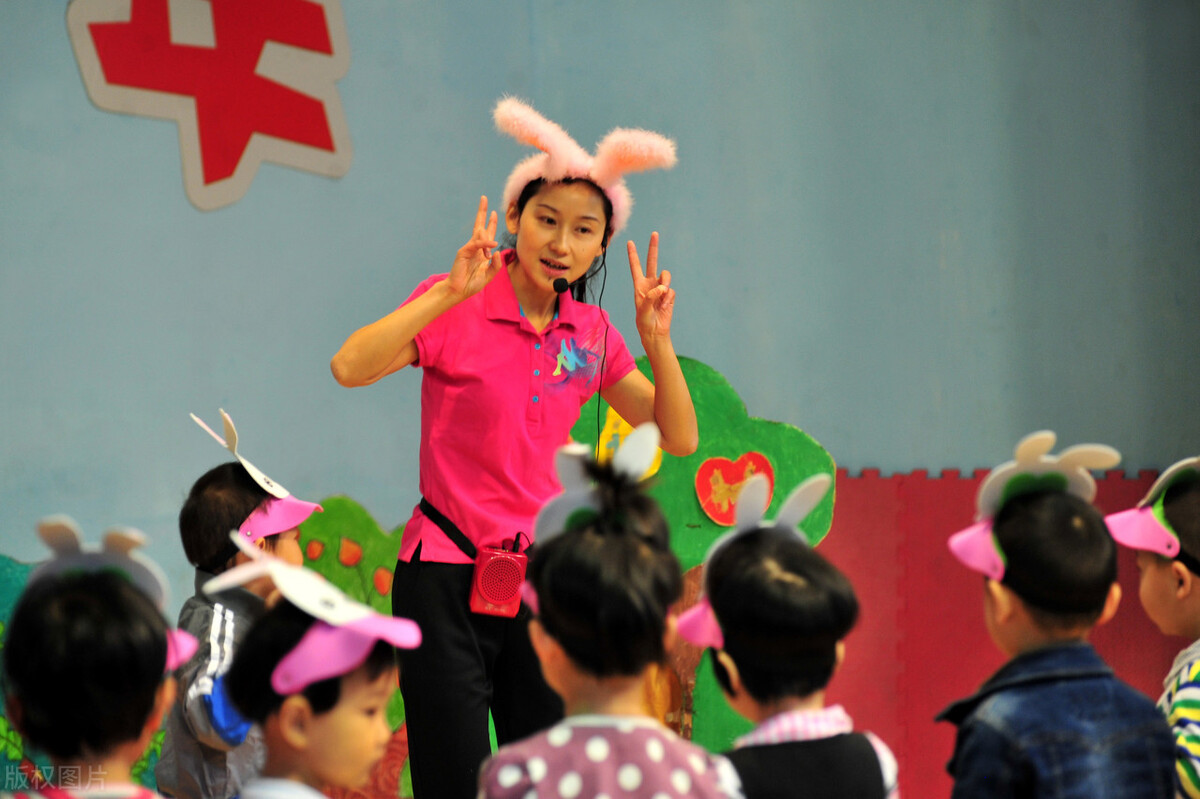 养生|滑膜炎的“根源”找到了，少吃这2物，膝盖不疼了，滑膜炎不攻自破