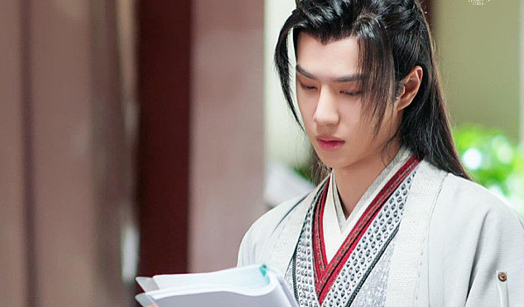 王一博|王一博因一张图引热议，粉丝自娱自乐，黑粉忙着吐槽