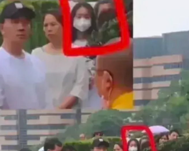 哲学筱筱|在朱小贞灵堂,现任曾大着肚子找上门,林生斌4岁儿子曝光?