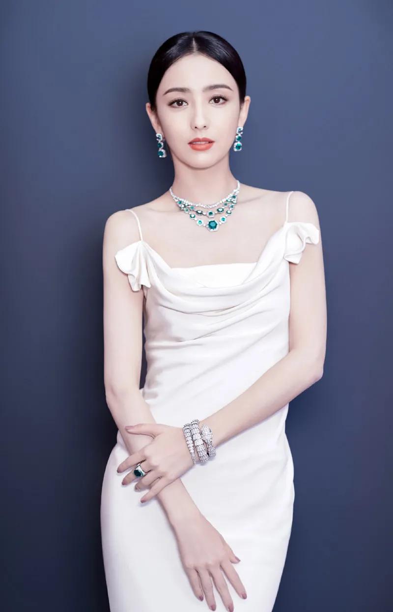 高圆圆|陈思诚用烟头烫佟丽娅，这10年经历了什么？