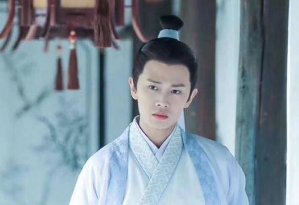 马伯庸|6位男演员“可塑性”受争议：黄景瑜上榜，靳东角色都是精英像