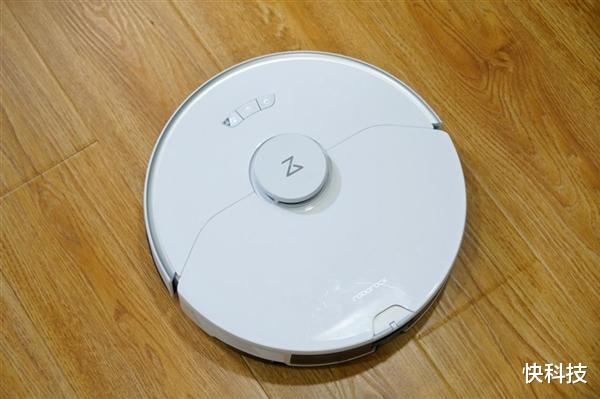 评测|扫拖机器人拖地有哪些坑？这种设计可谓费力又不讨好