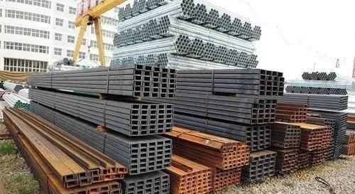 钢材|钢材价格：1个月跌去了25%，究竟什么原因？还有下降的空间吗？