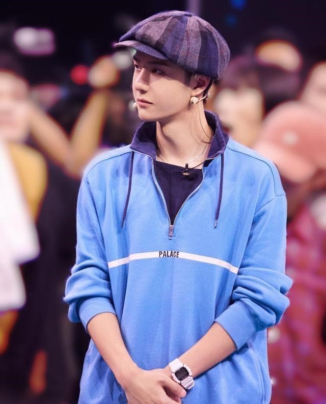 于月仙|街舞四首播好评不断，王一博帮队友圆梦，用实力和人品赢得尊重