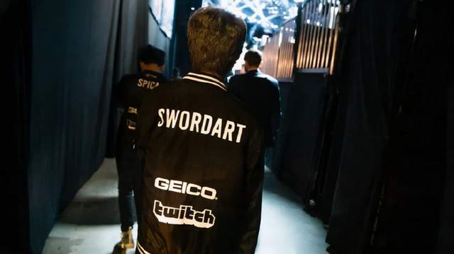 fpx战队|外媒评今年失望的签约;FPX牛宝当属第一,蛇蛇千万年薪听了个响