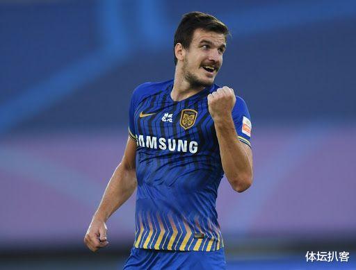 江苏苏宁|官宣！中超冠军又一核心离队，净亏4千万，上赛季曾疯狂戴帽