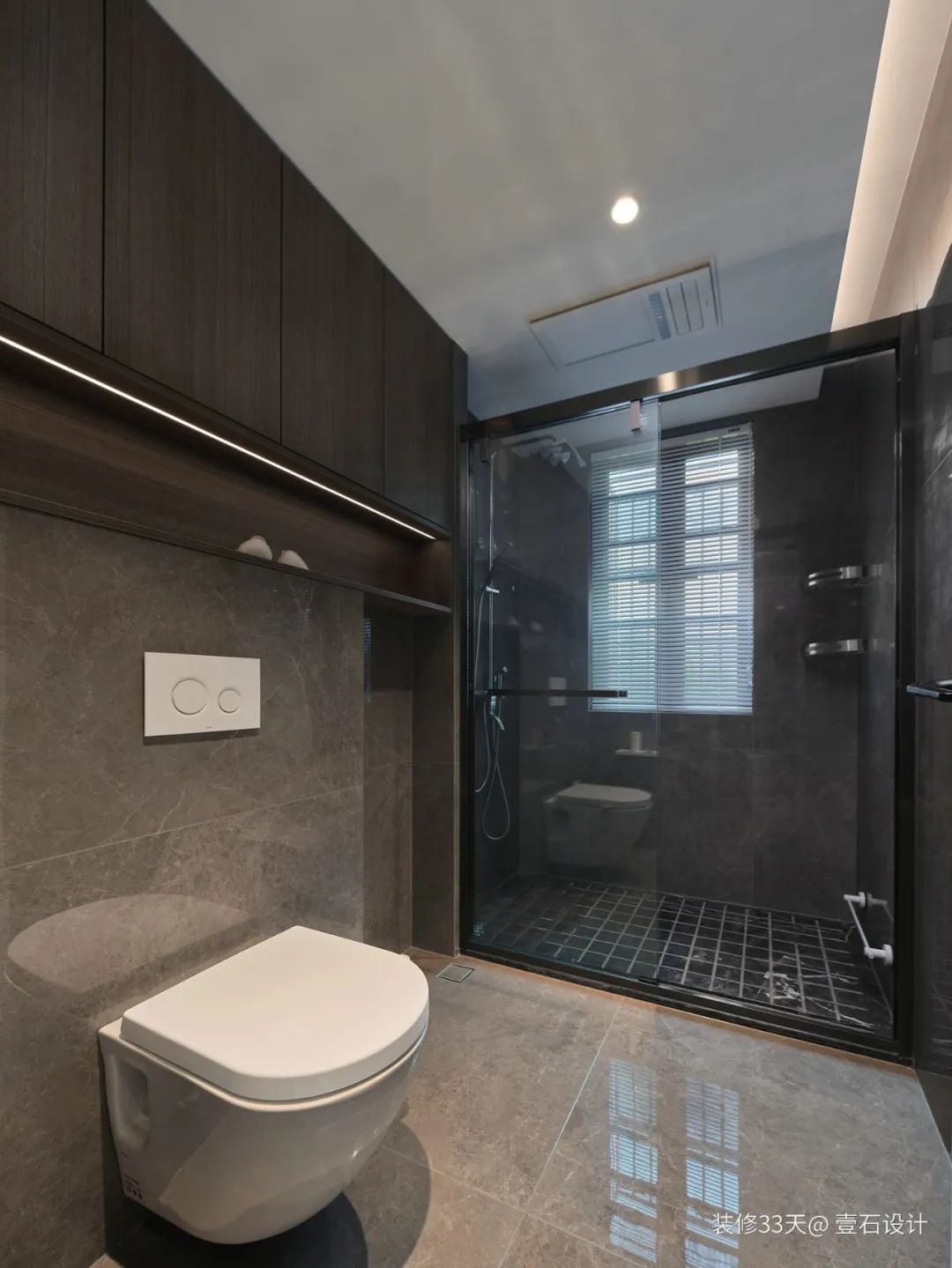 装修设计：129平现代简约素色调三室两卫