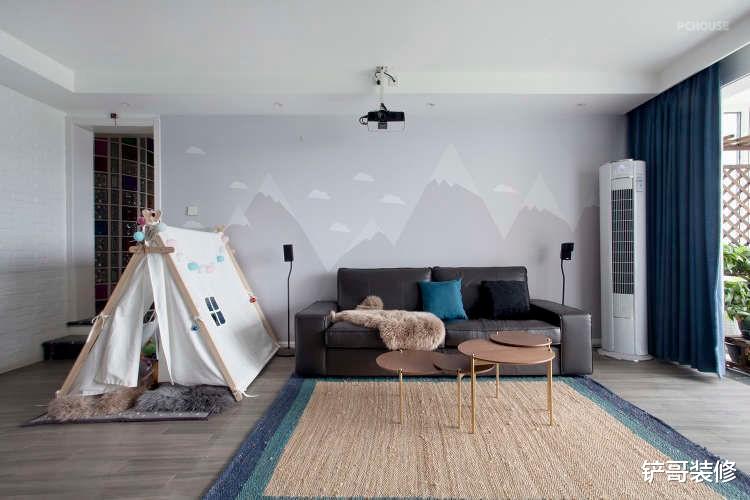 文艺工作者的新家，用独特的见解装修新房，满足一家三口的喜好