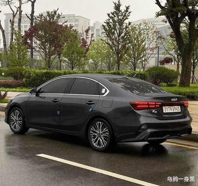 大众汽车|为家庭而生，全新起亚k3惊艳来袭，10.98万，还看啥大众速腾！