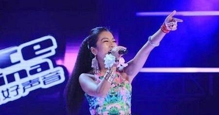 周深|随着周深拿下东方风云榜三项大奖，他已成为好声音成就最高的学员