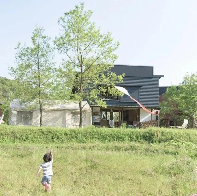 汇客廰文旅 夏听蝉鸣冬赏雪,这个男人携妻儿“躲到”乡下的田园生活羡煞旁人