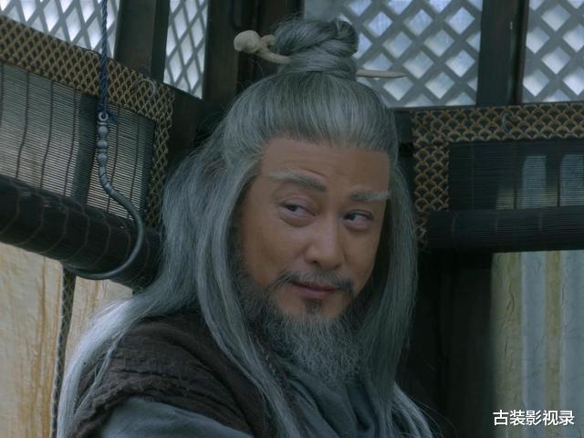 |雪中悍刀行：李淳罡天下无敌，六次战败王仙芝，为何被关进地牢？