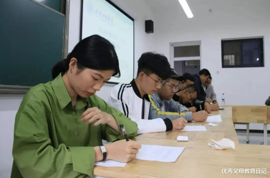 大学生|浙大毕业生入职格力，学历曝光让人羡慕，有望成为第二个董明珠