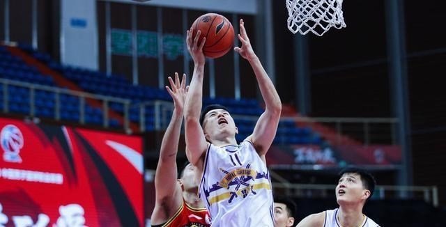 清浅微笑的我|正式离队！曝北控锋线大将重返江苏男篮，携手李楠冲击季后赛