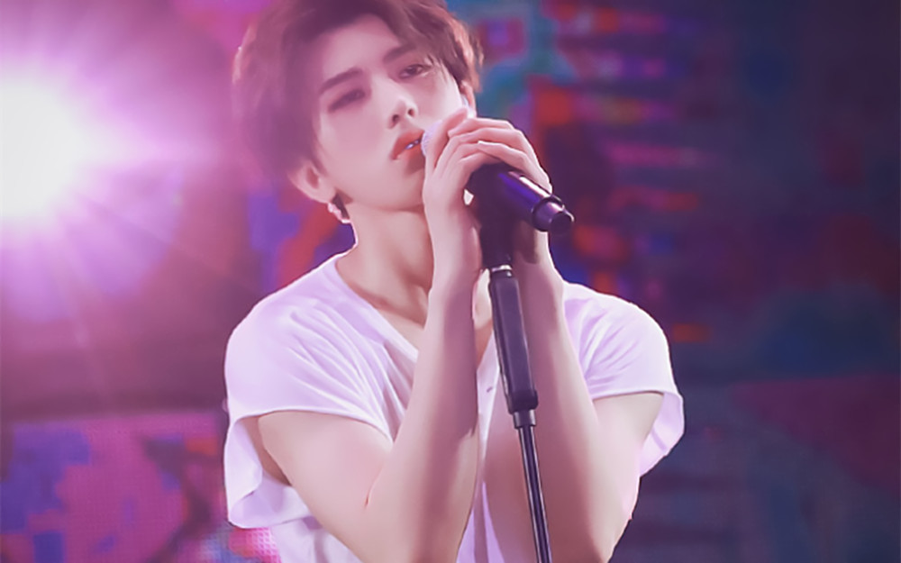 演唱会|人气明星蔡徐坤 违规演出的消息冲上了热搜