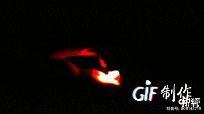 光剑|别再催男艺人光剑变身了，求求他们穿上衣服营业吧！