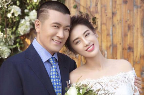 杨丞琳|李荣浩杨丞琳合体参加综艺，应采儿夫妇、黄圣依夫妇等都会加盟