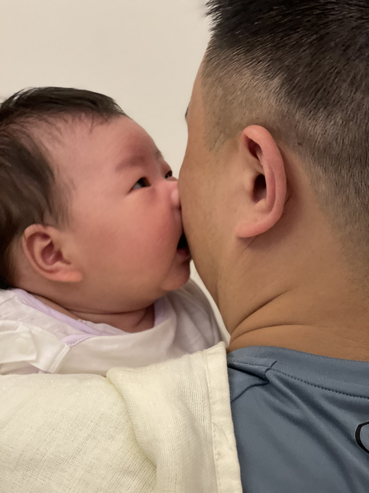 专属冉爸|父亲写给刚满5个月女儿的一封信