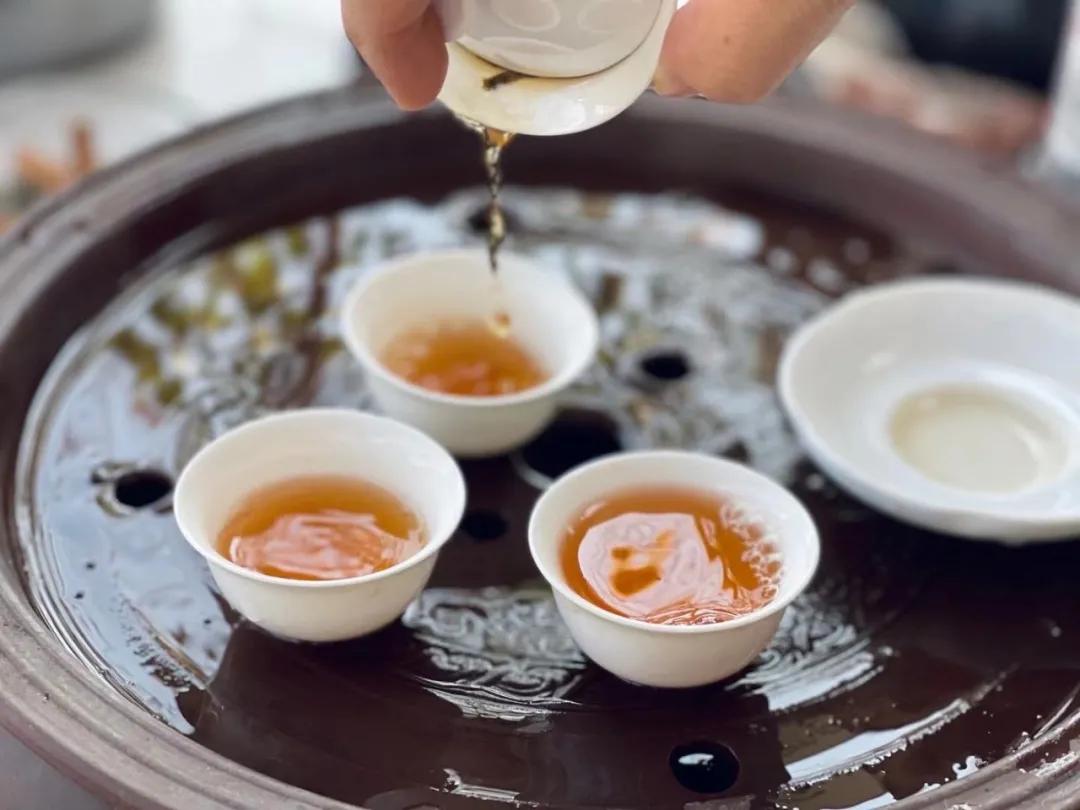 潮人游纪 每一片茶叶的沉浮，都是一种缘定