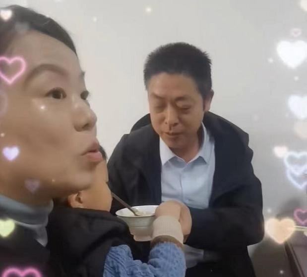 许敏|感谢杜妈！姚威和许敏姚爸再次相聚，“好儿媳”田静已经深入人心