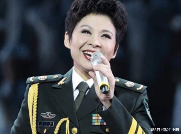 春晚|春晚走红的女歌手董文华,当年为何被封杀?真相太意外!