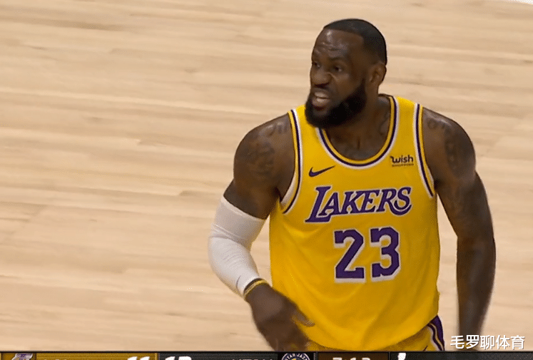 湖人队|湖人25分空前惨败！詹皇19+4+4纪录没了，一数据全场垫底太尴尬