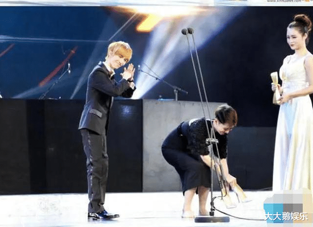 海清|海清，为女演员出头被批低情商，拒绝潜规则，她的底气来自于家族