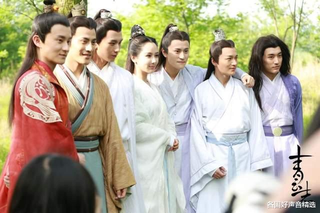 内卷|顶流数据内卷？1000万粉丝的他们，谁才是真正的顶流？