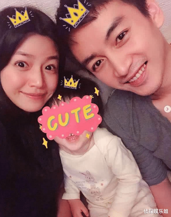 冬至|陈妍希久违晒一家三口秀幸福，美颜过度致陈晓脸变形遭网友吐槽