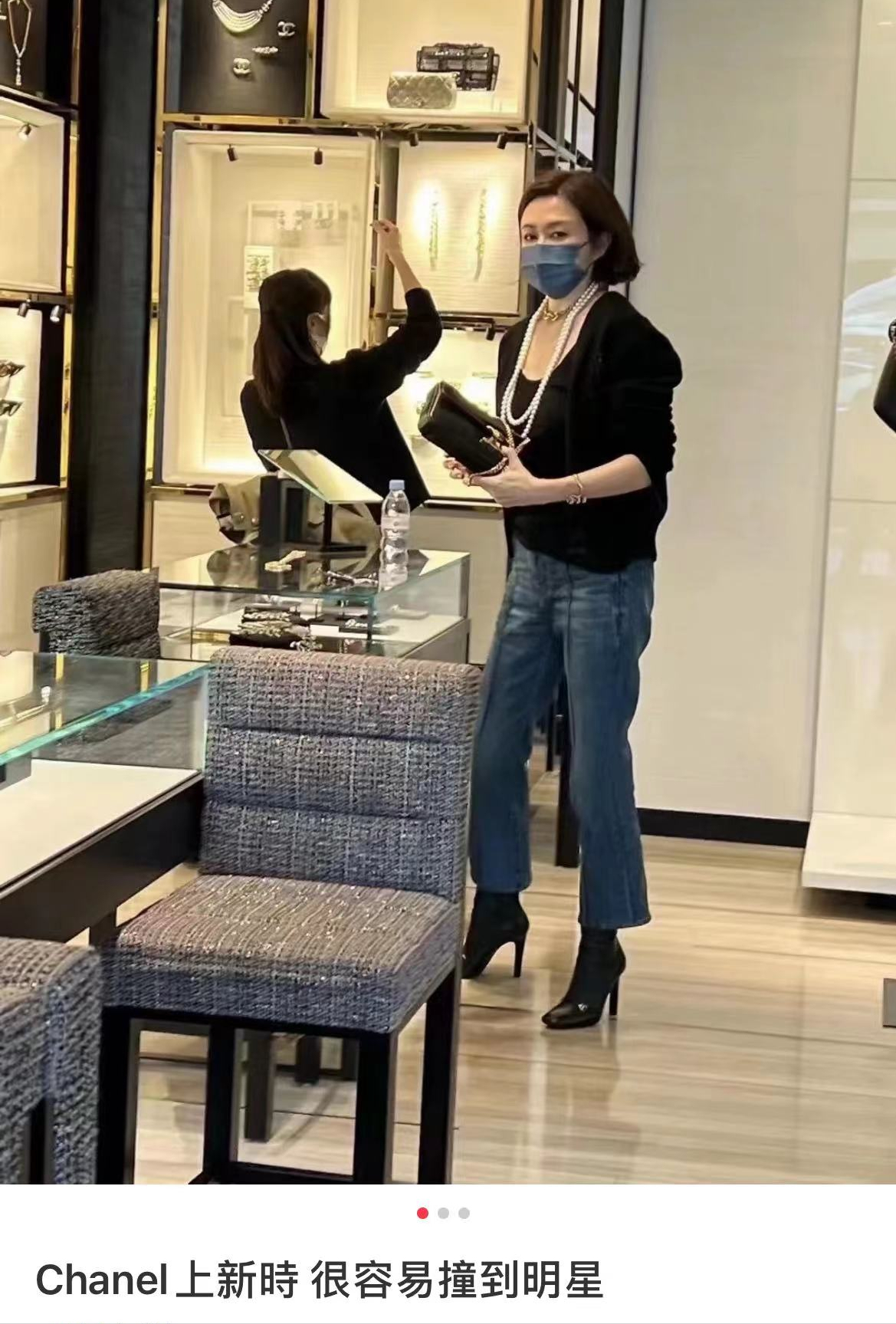 罗翔|59岁关之琳奢侈品店血拼被偶遇，戴名贵珠宝尽显5亿富婆气派