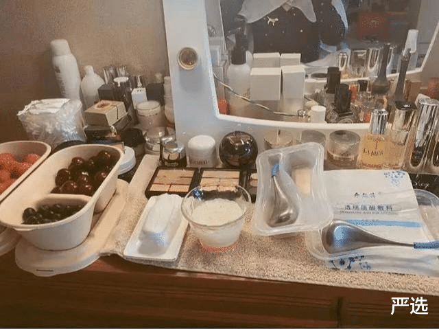 张馨予 张馨予新剧靠皮肤逆袭，晒便宜“逆龄”方法，李佳琦：比兰蔻更好用！
