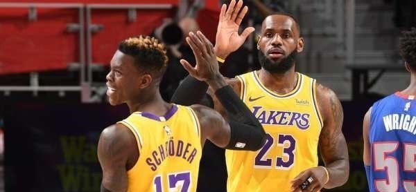 湖人队|14分6板！降薪加盟湖人！完全健康却连续被弃用，詹姆斯公开点赞