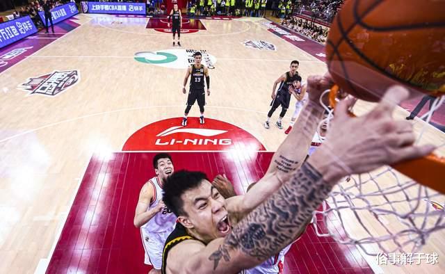 楊鳴|遼寧又是亞軍！楊鳴主動攬責，透露韓德君骨折，獲郭艾倫力挺