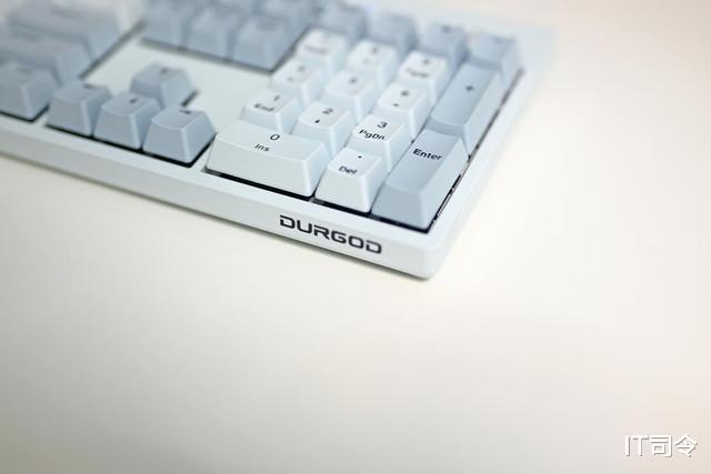 vivo|顏值實力并存，性價比首選，上手體驗杜伽K310機械鍵盤