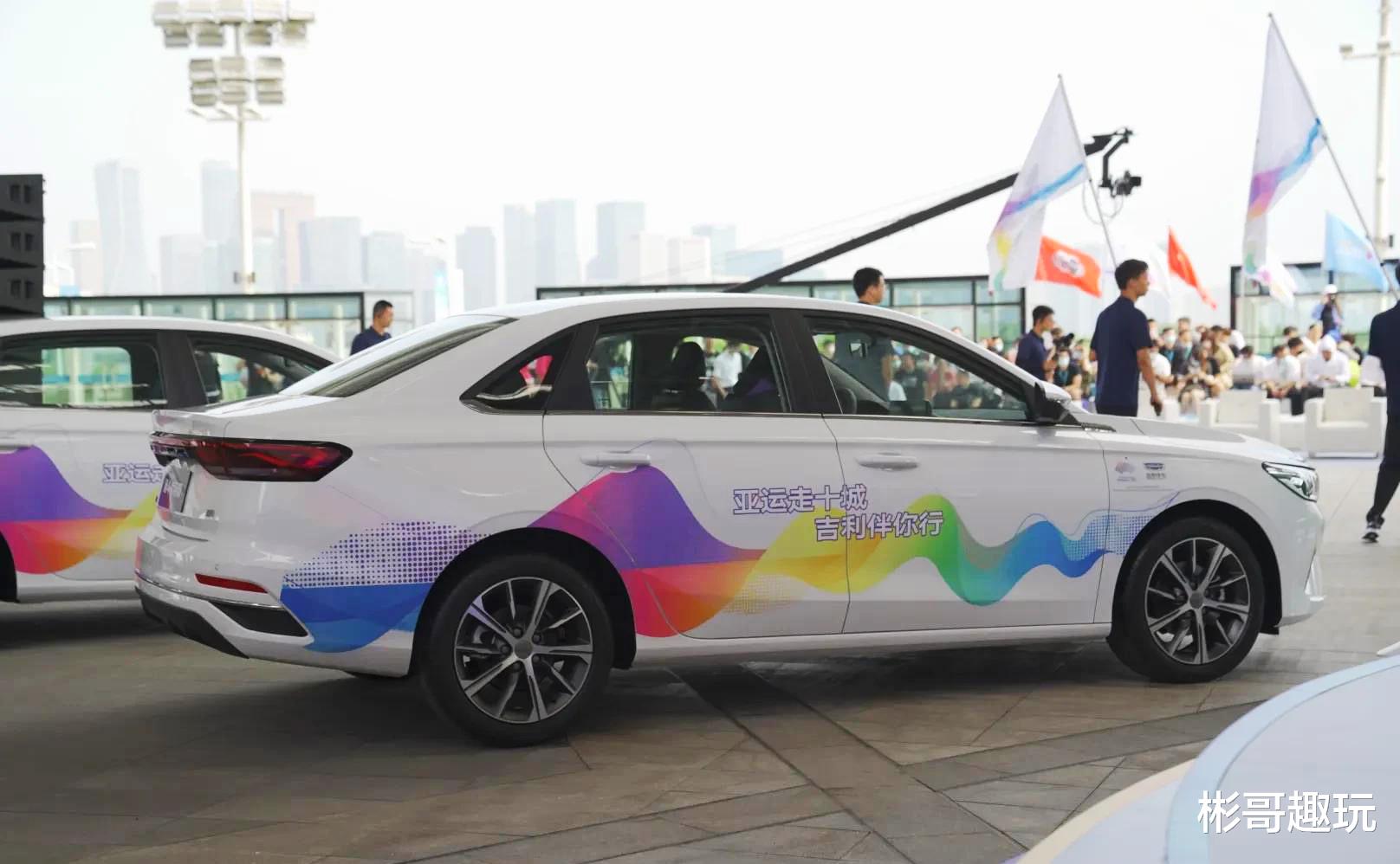 别克英朗|国产家轿进化！吉利第4代帝豪正式亮相，惊艳市场