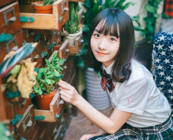 离婚|老公在办公室和一个女人热吻，我气疯了冲上去和那女人厮打