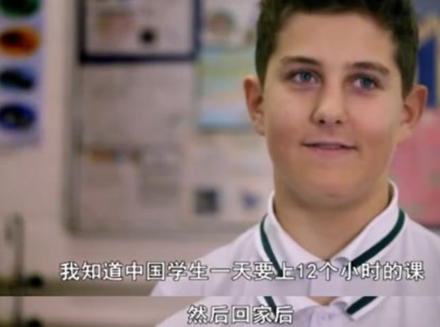 神说要唱歌呀 上海婆婆草丛中捡到黑人混血儿，费心教养20年后，结局让人意外