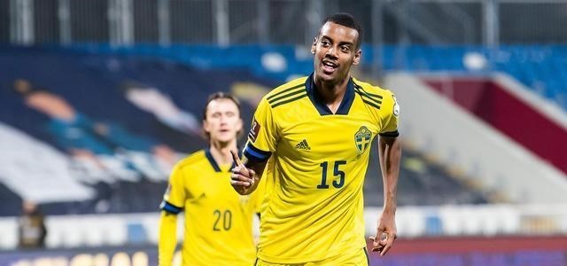 伊布|2-0！世界杯8强全程吊打，伊布连造2球，蝎子摆尾助攻惊艳赛场