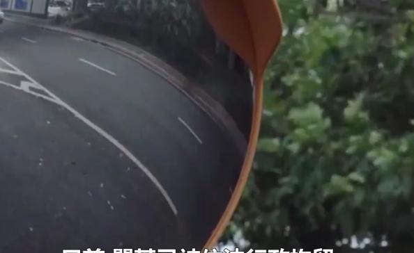 常州女老板威胁员工:收拾你简单,杀一个人20万,我拿得出来!